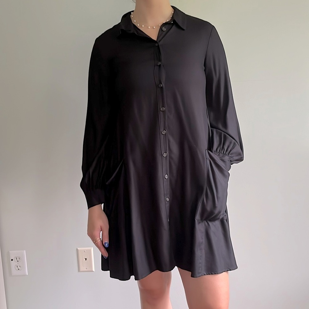 Lou & Grey Long Sleeve Black Mini Dress